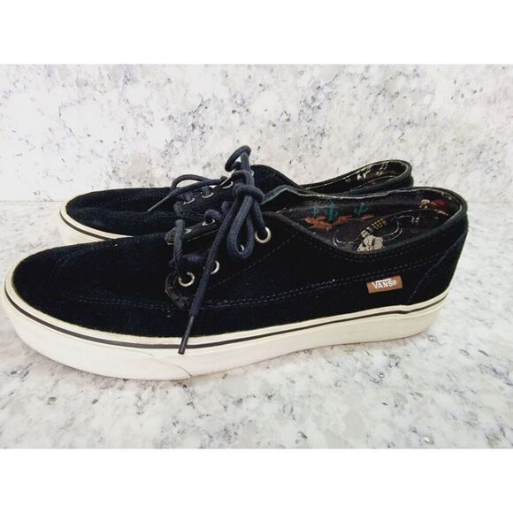 Vans Men 9 Women 10.5 Unisex Skate Sneaker Black‎ Canvas Low Skateboarding - Picture 1 of 13